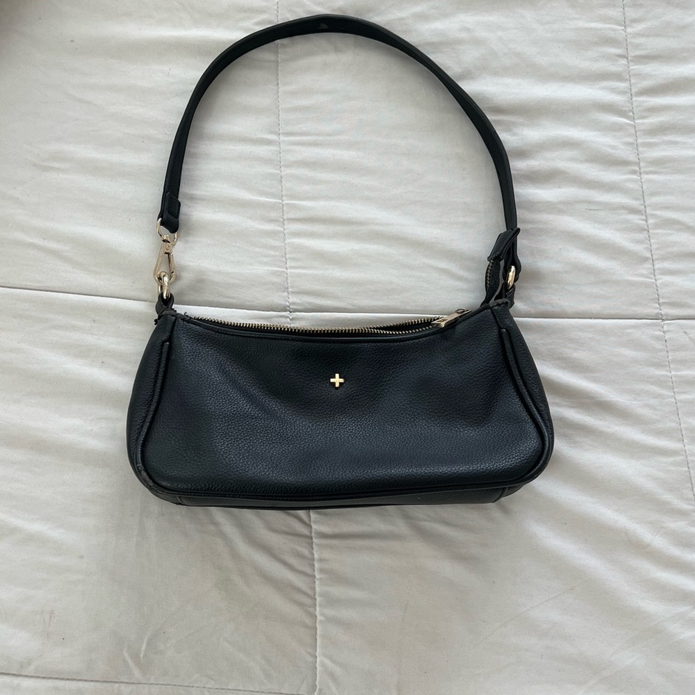 Elegant Black Leather Shoulder Bag